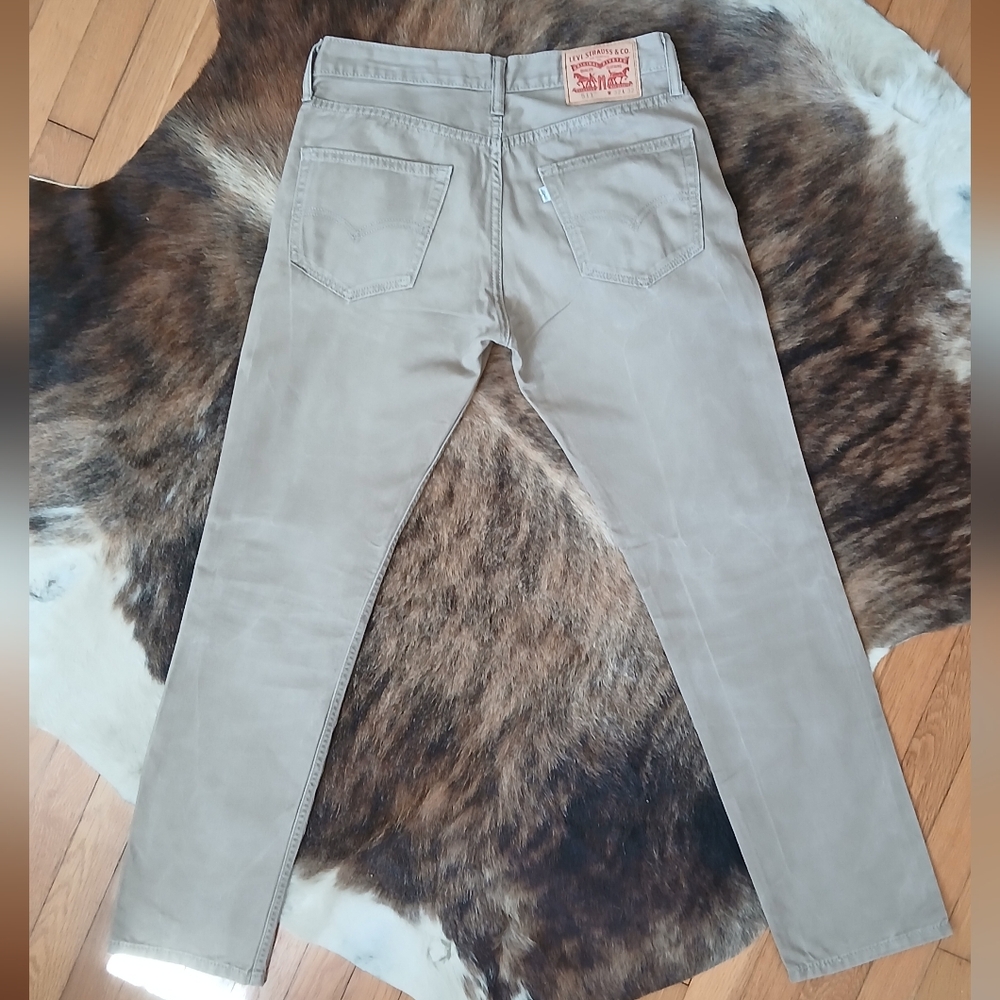 Levi's 511 Slim Straight Fit 32x32 Jeans in Light Taupe/Biege - Picture 2 of 4